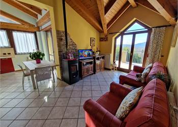 SPLENDIDO ATTICO SOLEGGIATO